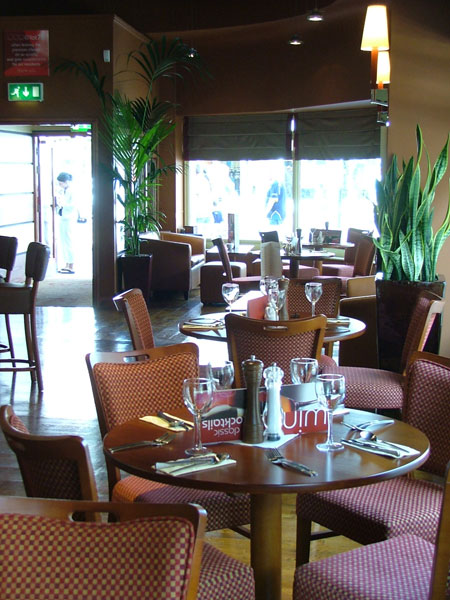 pub_cont_002